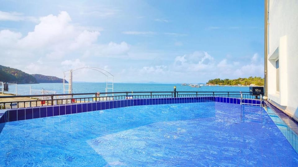 Wow A oceanview pension Bed and Breakfast in South Korea