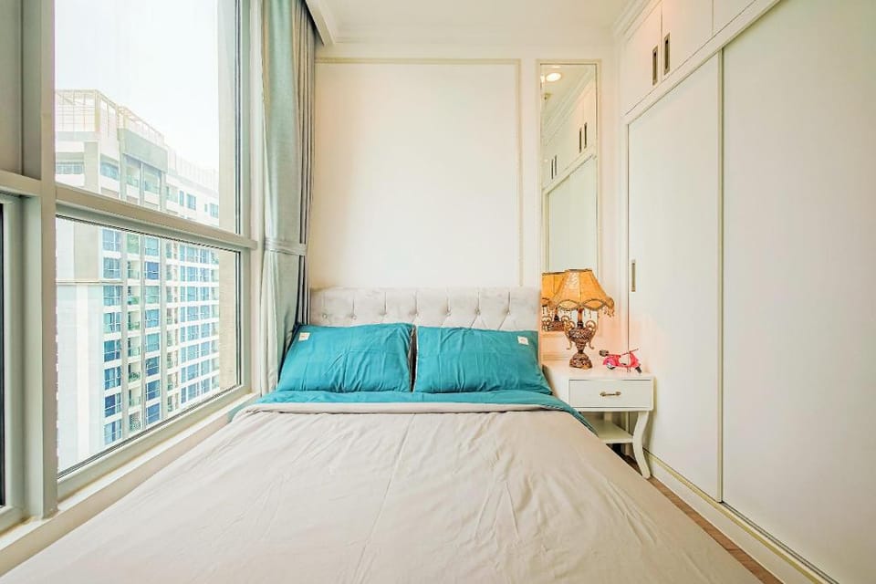 COZY APART - Vinhomes Central Park & Ice Rink Apartment in Ho Chi Minh City