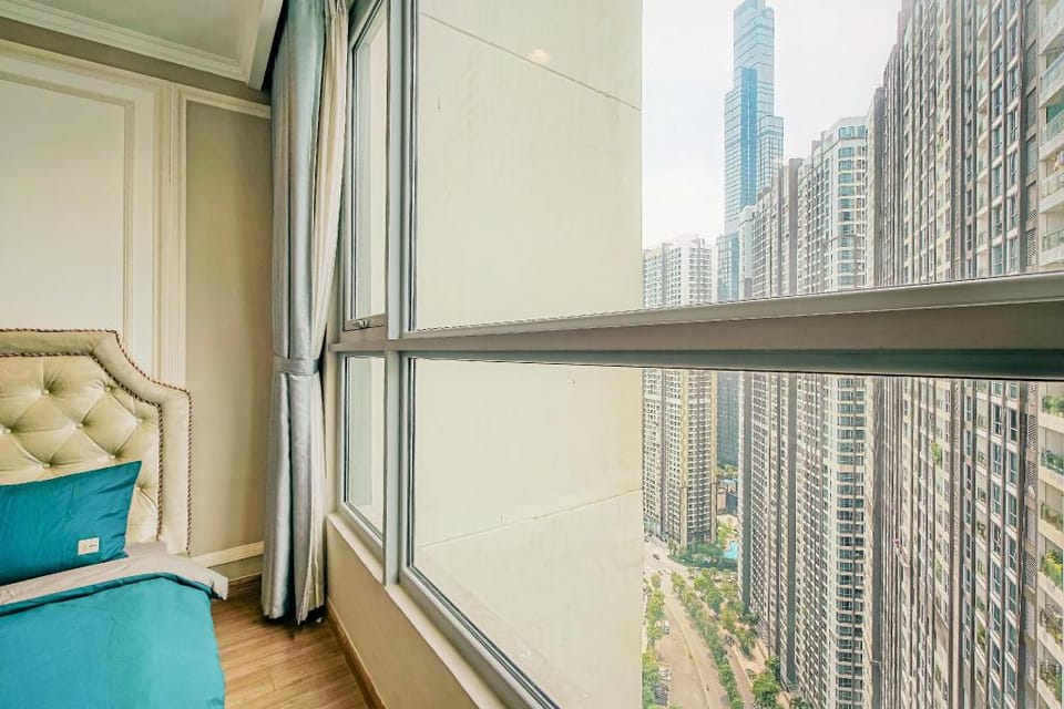 COZY APART - Vinhomes Central Park & Ice Rink Apartment in Ho Chi Minh City