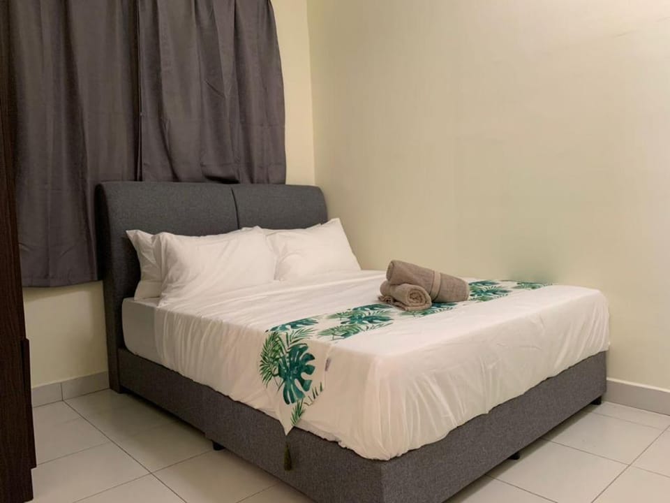 Tebrau City Residence, Warm Suite by Antlerzone Apartment in Johor Bahru
