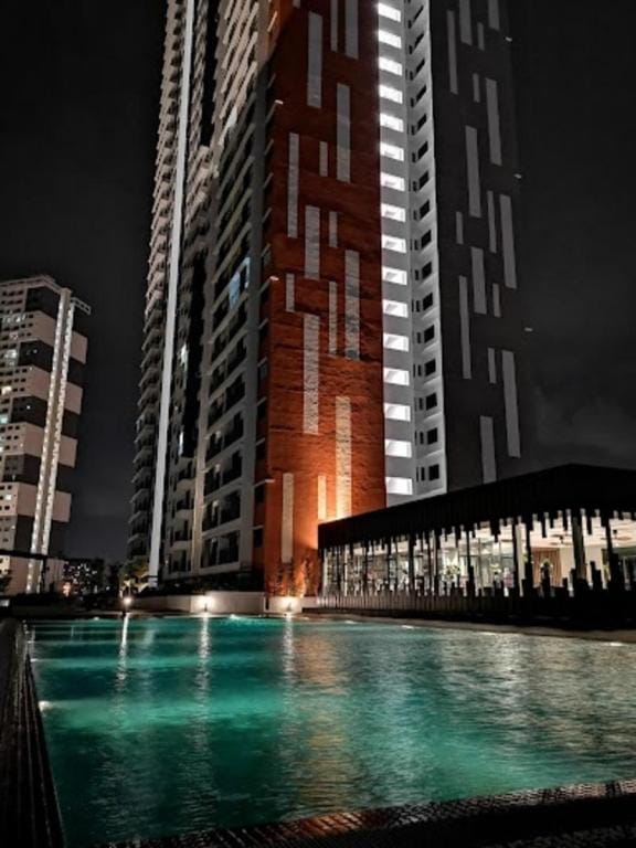 Preferred30 3R2B 8pax @ Meritus Perai Apartment in Penang