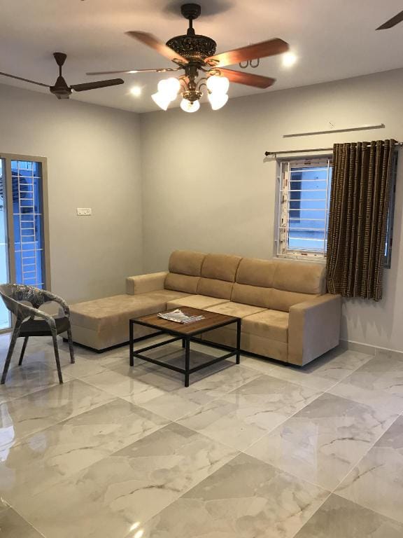 Chennai Ecr Sea shore town panaiyur Villa in Chennai