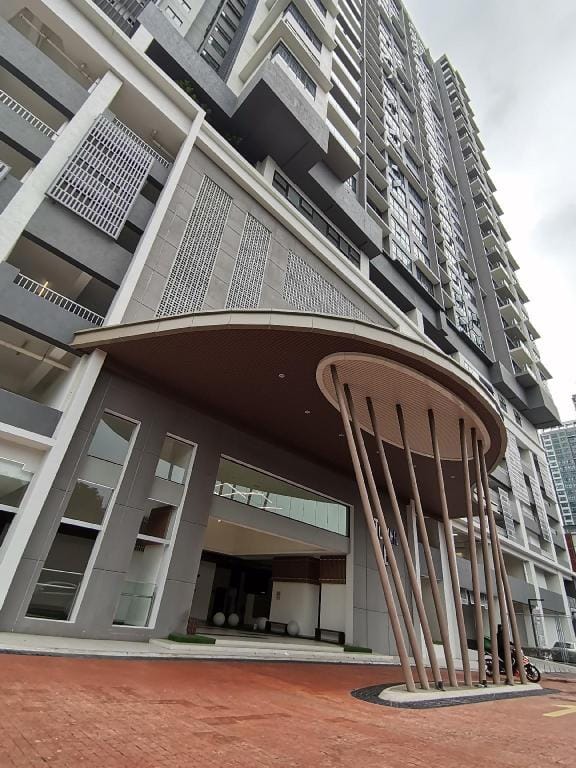 Putrajaya Czn Home(near IOIMall) 2BR Nordic Pastel Apartment in Putrajaya