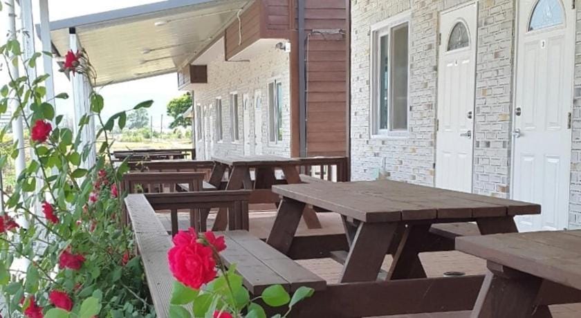 Nonsan Deulkot Pension Bed and Breakfast in South Korea