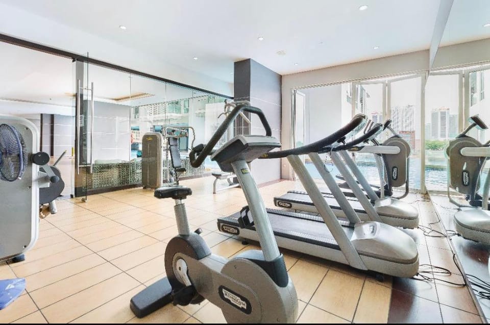 KSL CityMall 7-9pax Netflix｜SmartTV 65inch? (K16) Apartment in Johor Bahru