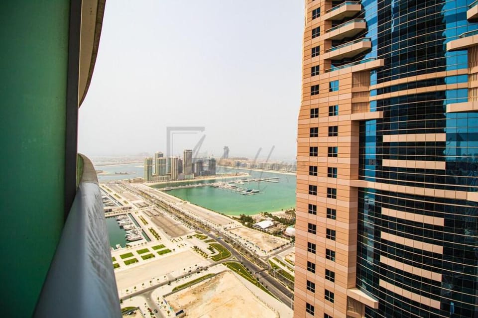 Exclusive 3BR Offering The Palm and Marina Views Apartment in Dubai