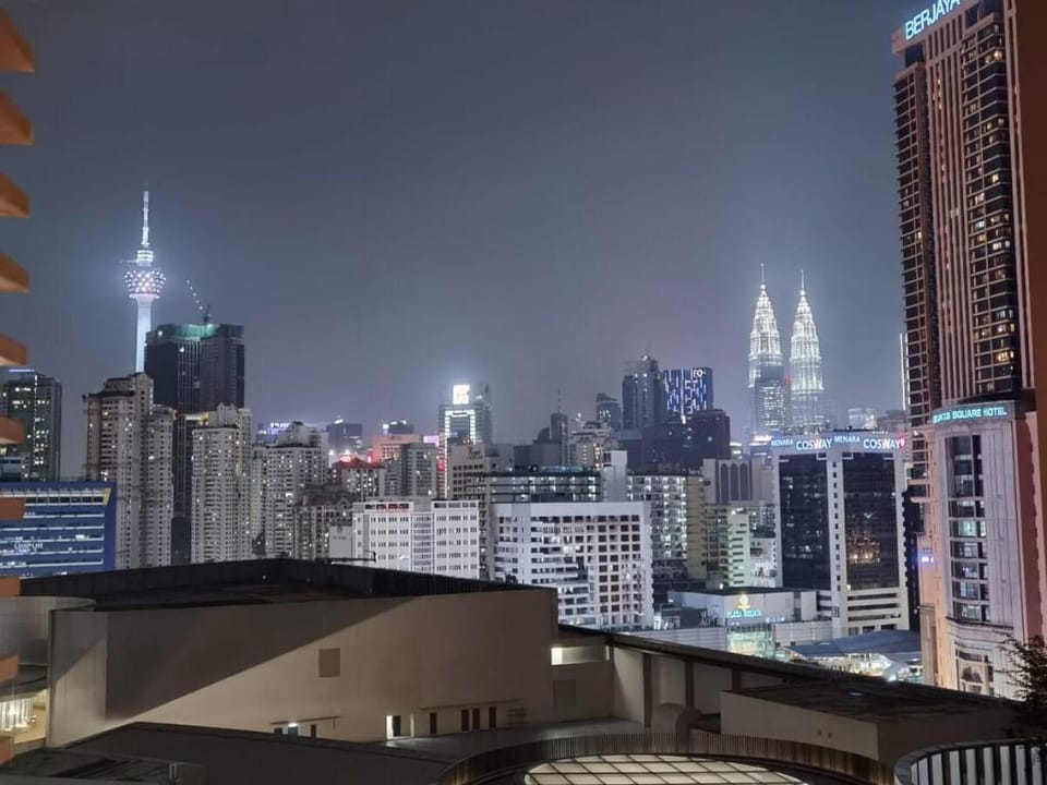 l[KLCC View] 1BR Cozy Suite ❀ 3min to Lalaport ❀ Apartment in Federal Territory of Kuala Lumpur
