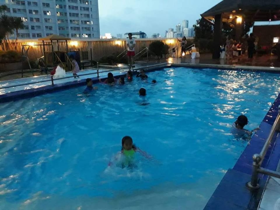 FEEL AT HOME ,2BR  condominium unit MANILA Apartment in Manila City