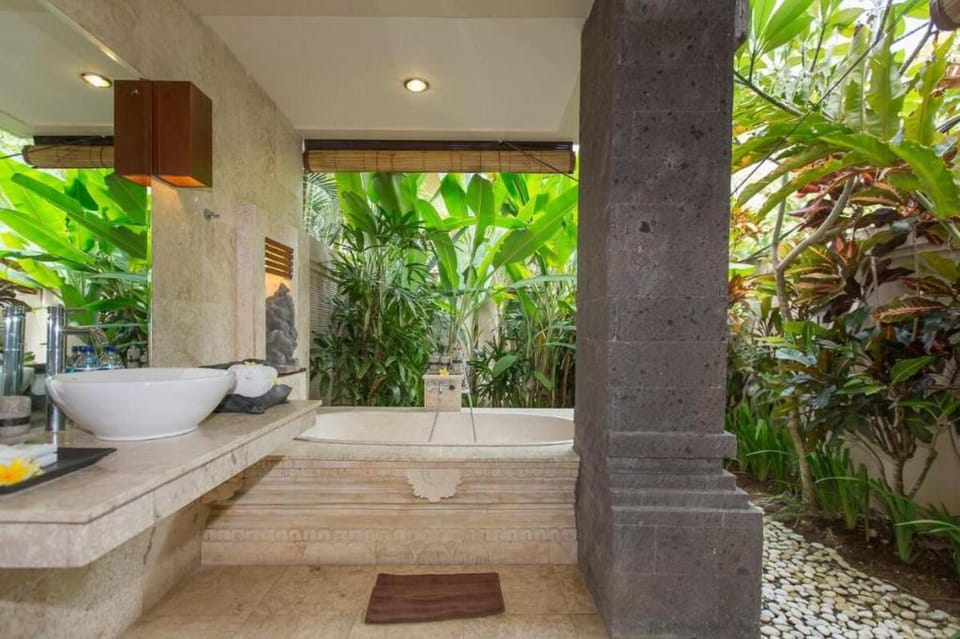 Stylish Villa for Family-3BDR in Ungasan Villa in Bali