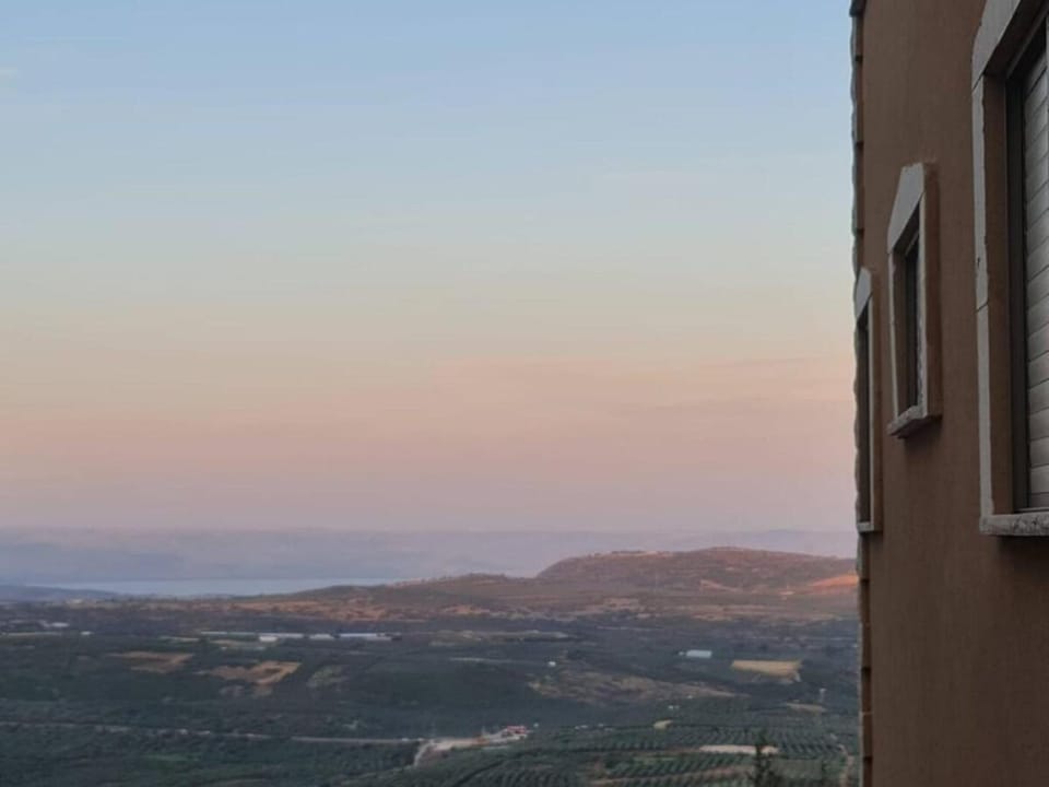 Beautiful apartment in Deir Hanna Vacation rental in North District