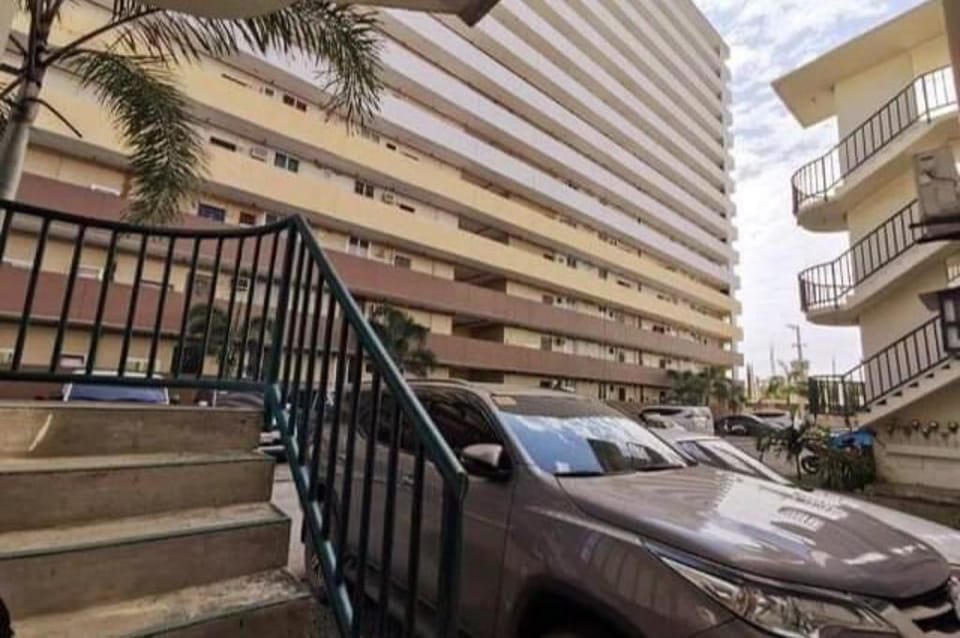 Family-sized Ground Floor Condo in Mactan, Cebu Apartment in Lapu-Lapu City