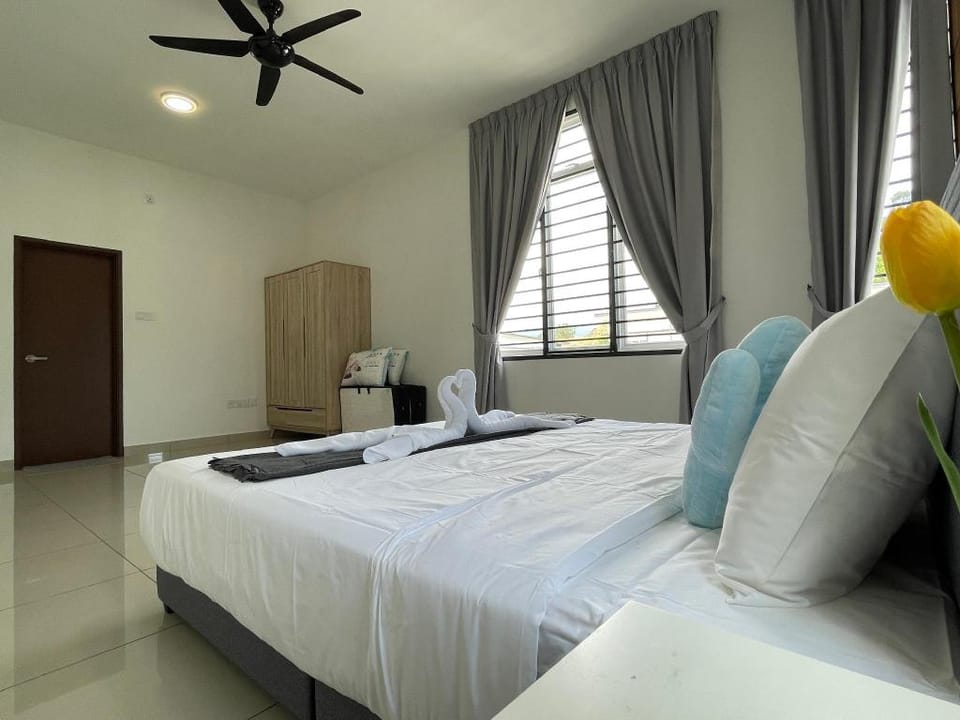 Desaru | Arcadia Villa No. 29 by Beestay Villa in Johor