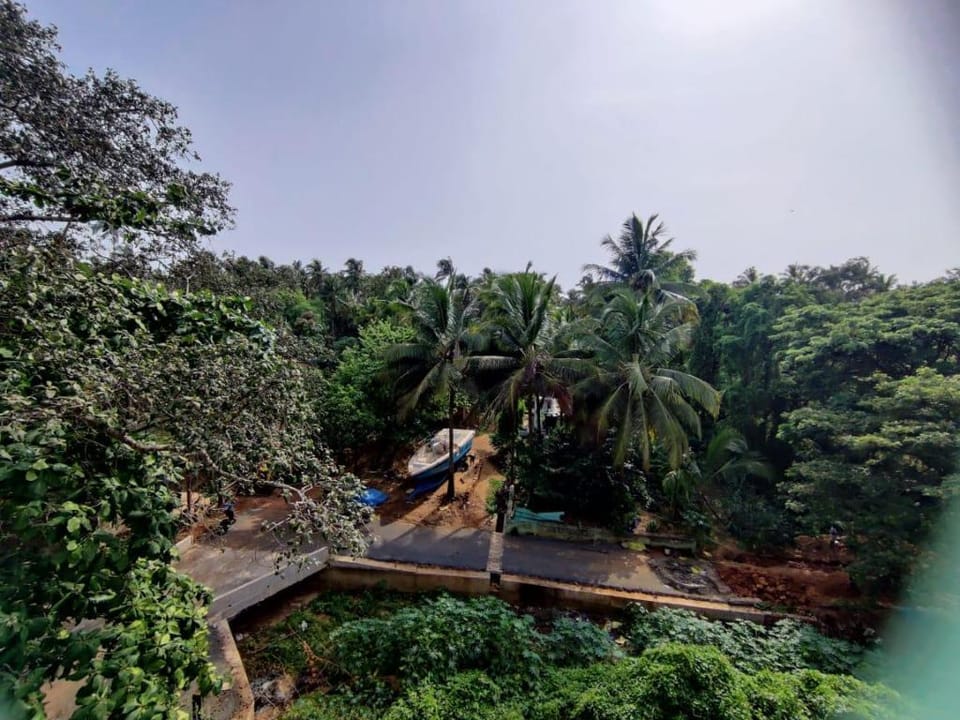 LAGOON APARTMENTS 2BHK  BY RONNE'S Apartment in Calangute