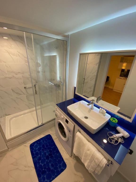 apartaments studio orbi  city 3 person 2219 Apartment in Batumi
