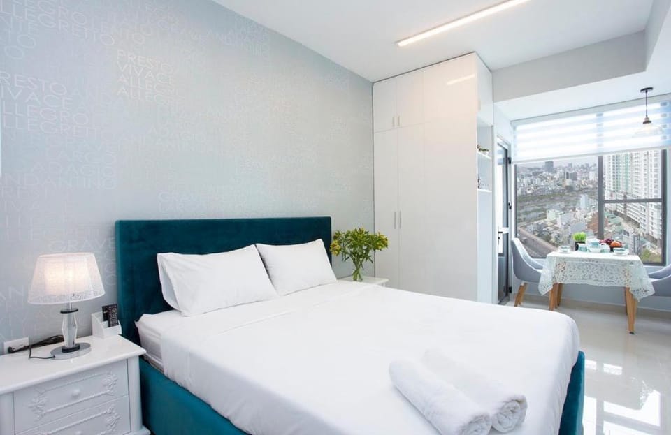 FRESH APART❤ FREE Pool&Gym and CENTRAL location Apartment in Ho Chi Minh City