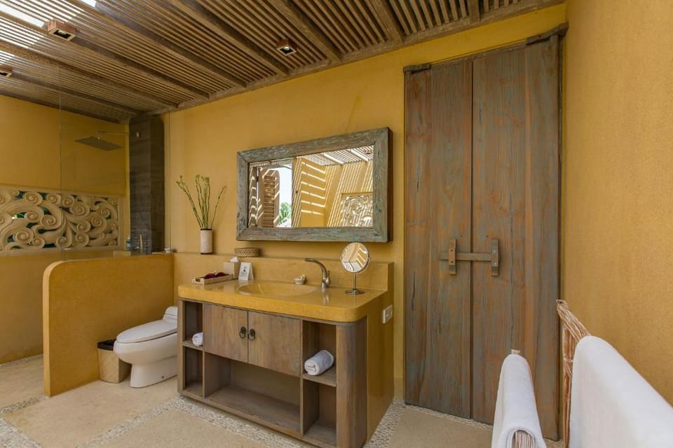 Family Friendly-3BDR with Private Pool in Seminyak Villa in Kuta