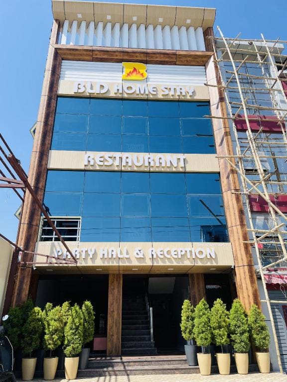 BEST LIFE DAY RESTAURANT AND HOME STAY Apartment in Uttarakhand