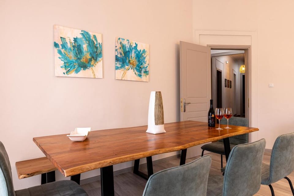 Strat's City Loft Apartment in Chania