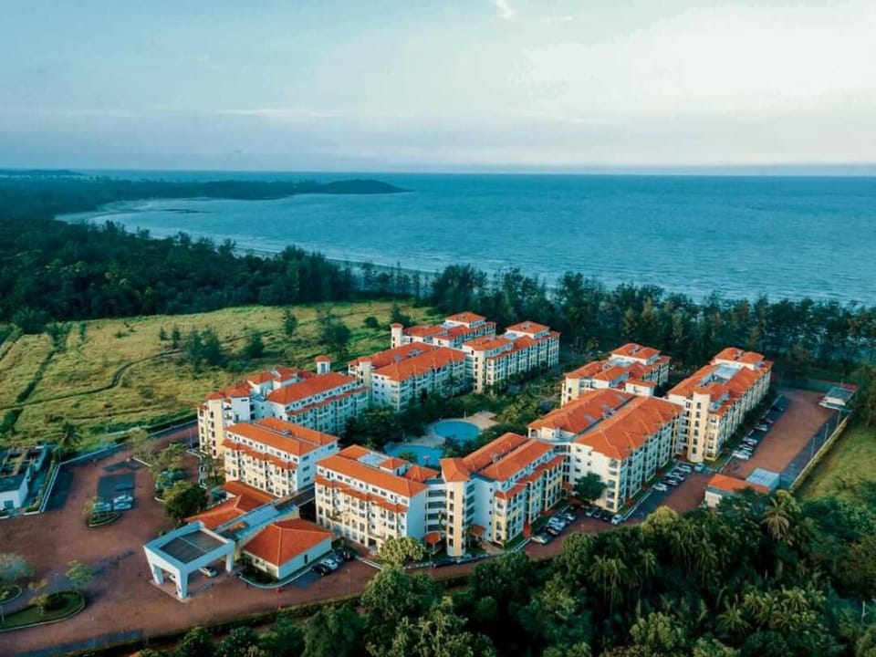 THRE @ Tiara desaru [Private apartment with beach] Vacation rental in Johor
