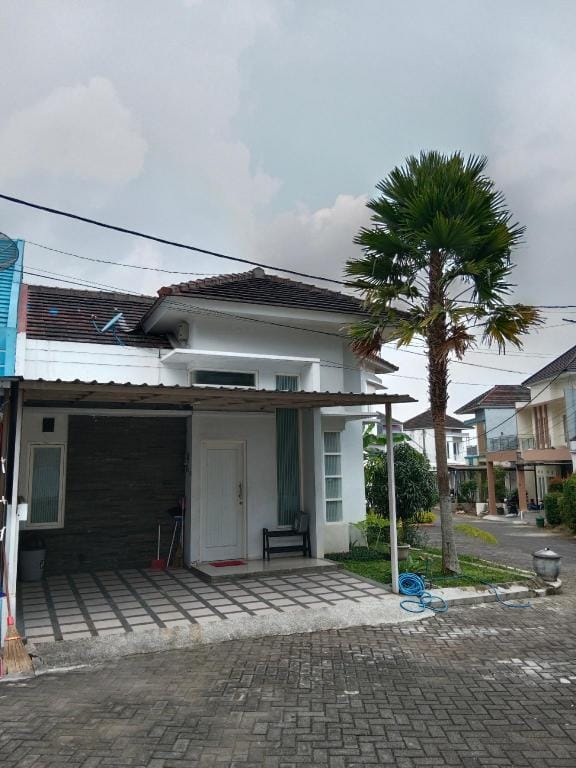 Villa D1   Villa in Batu