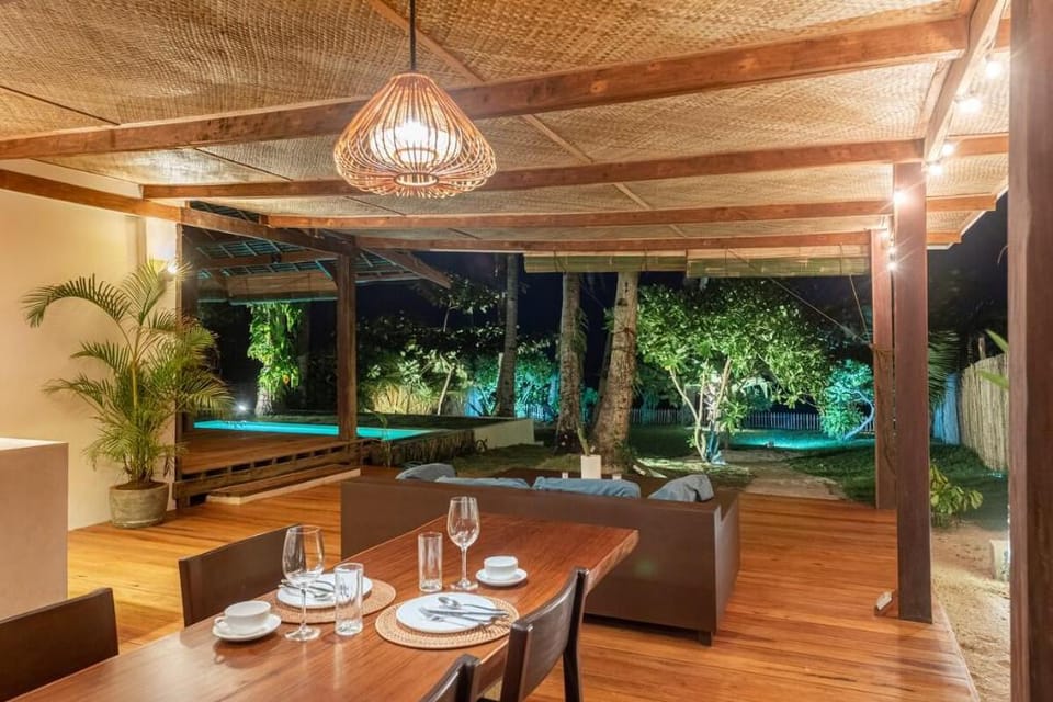 Beachfront Villa 3BR, Pool, Garden, Surf Spot Villa in General Luna