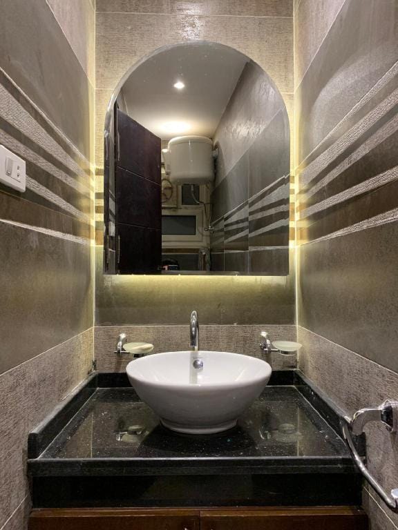 F4 luxury Apartment - شقة فندقية فاخرة المهندسين Apartment in Egypt