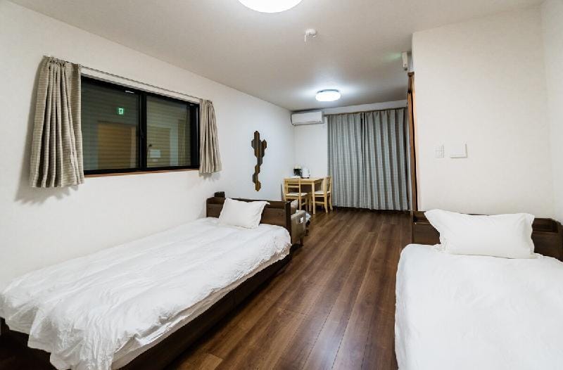 HANASTAY花渓居・浦（URA）2楼｜洋室大空间｜免费光纤Wi-Fi Vacation rental in Osaka
