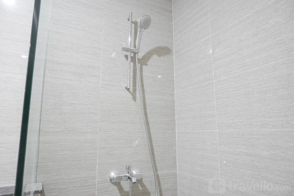 Spacious & Nice 2BR at Hillcrest House By Travelio Apartment in West Java