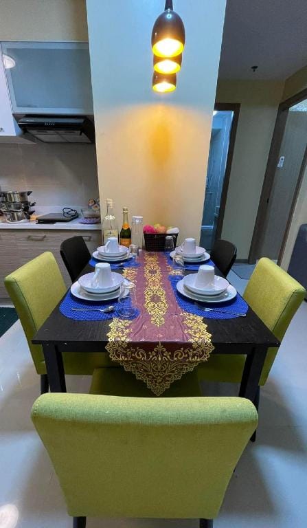 ZnZ Abode Apartment in Quezon City