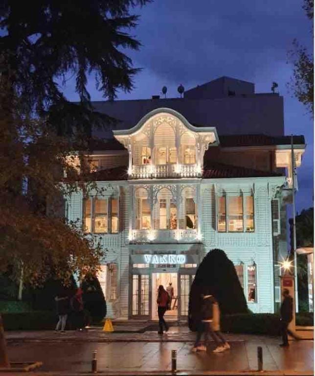 A pleasant house on BAĞDAT street in KADIKÖY Apartment in Istanbul