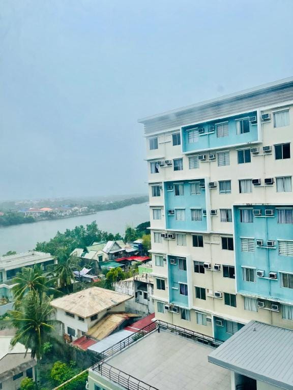 Condo Unit in  Iloilo City Philippines 2 Bedroom  Apartment in Iloilo City