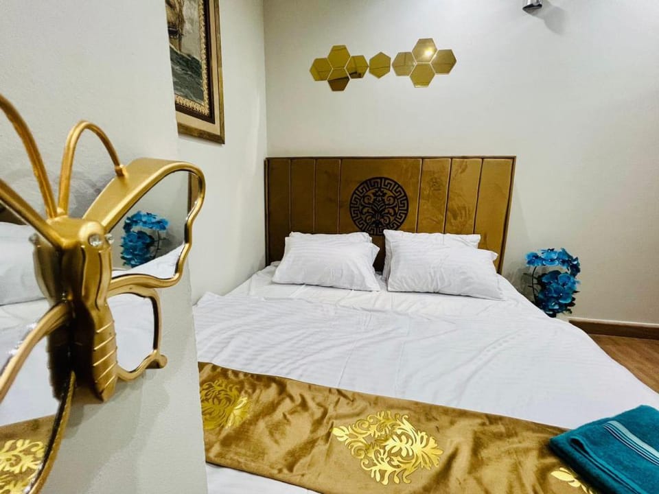 two卧室公寓 two bedroom flat /1 bath/kitchen/parking. Apartment in Islamabad