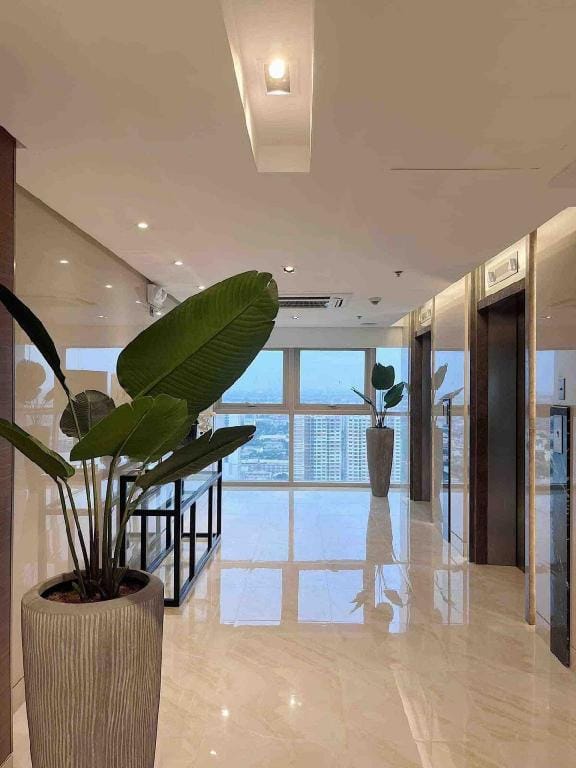 SMDC Coast Residences near PICC Apartment in Pasay