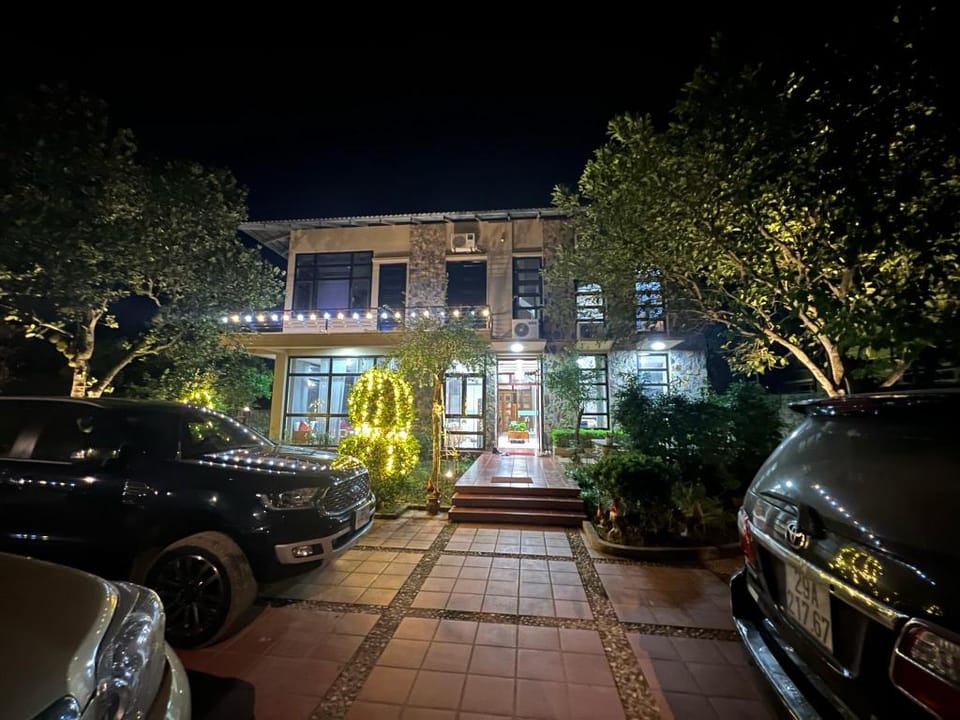 Biệt thự SInh bốn mùa Villa in Laos