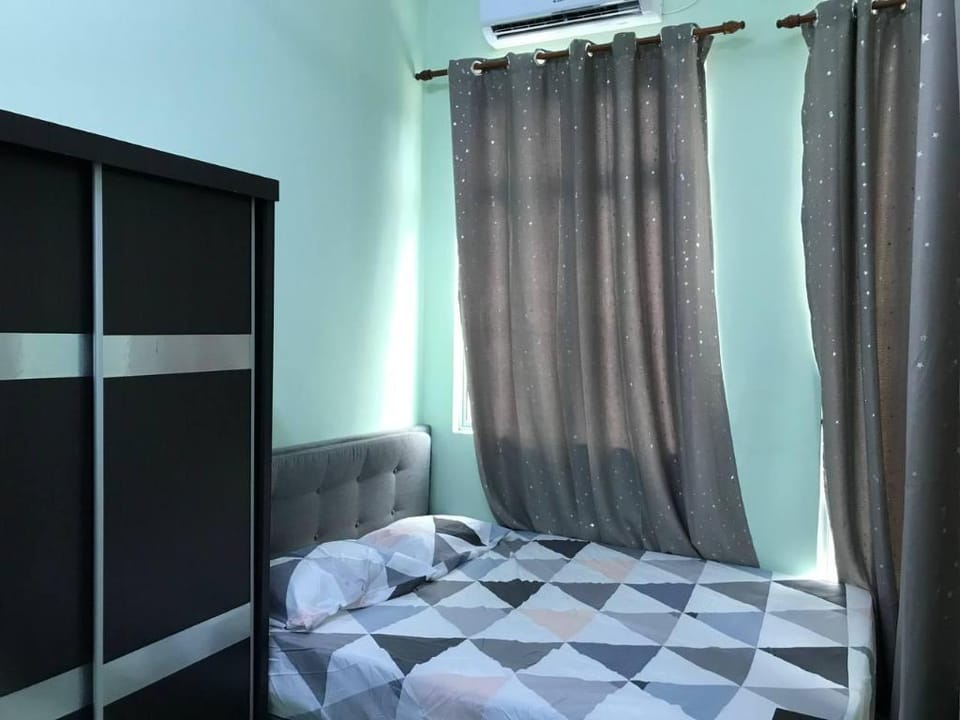 GREY HOUSE HOMESTAY ( RUMAH A ) Vacation rental in Terengganu, Malaysia