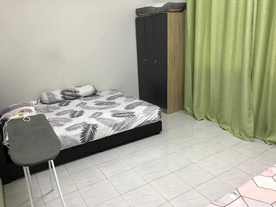 GREY HOUSE HOMESTAY ( RUMAH B ) Vacation rental in Terengganu, Malaysia