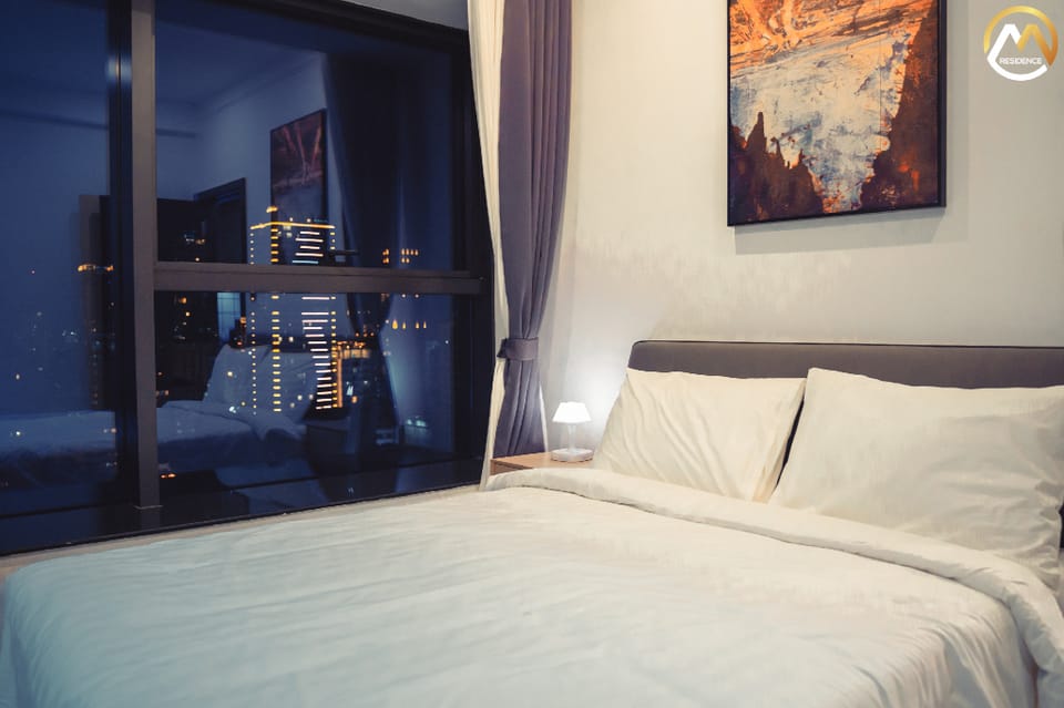 Brand New 1 Bedroom Infinity Pool Down to $36/N Apartment in Phnom Penh Province