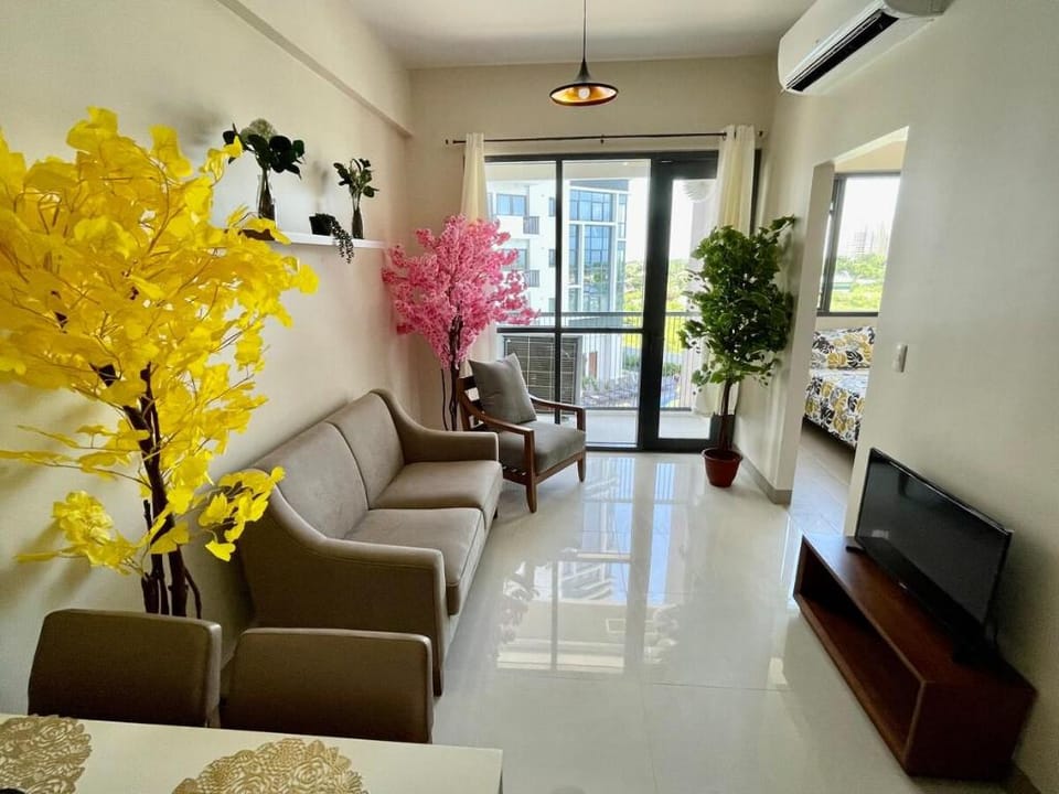 Budget-friendly family condo with sea view Vacation rental in Lapu-Lapu City