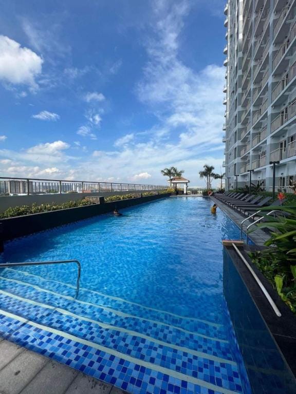 Coast Residence Walking To World Trade Center/PICC Apartment in Pasay