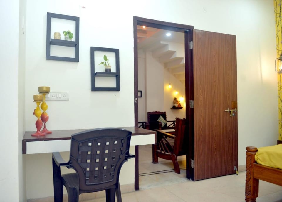 Paradise Homestay Civil Lines Bed and Breakfast in Maharashtra