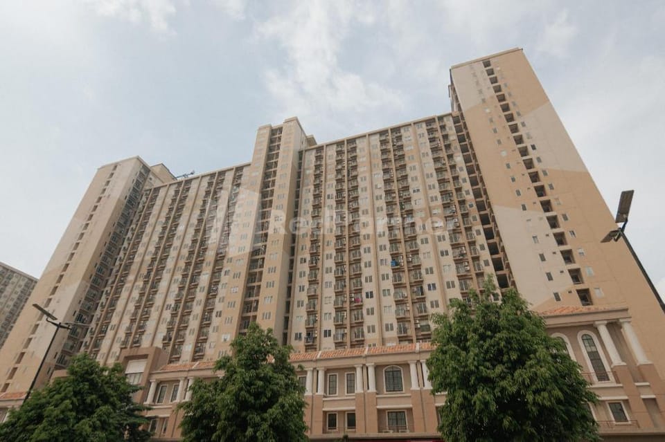 RedLiving Apartemen Podomoro Golf View Queen Room Tower Dahoma Hotel in West Java