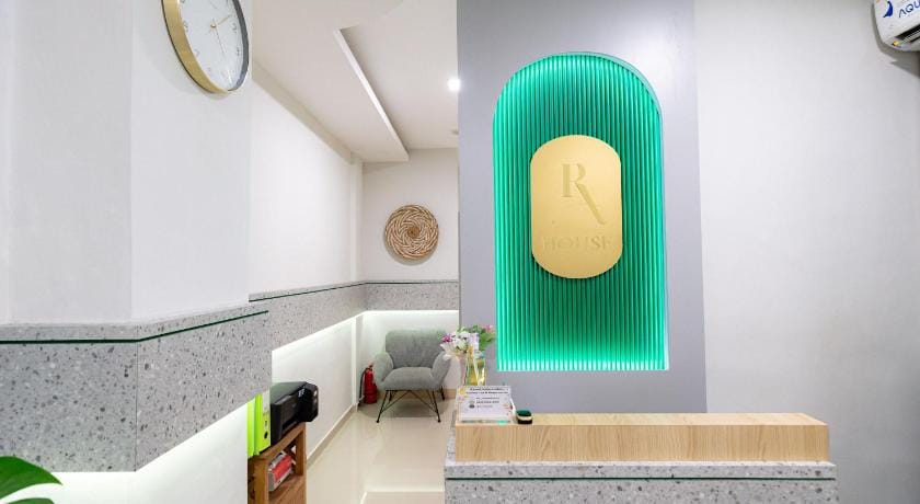 Urbanview Hotel R House Batam by RedDoorz Hotel in Riau Islands, Indonesia