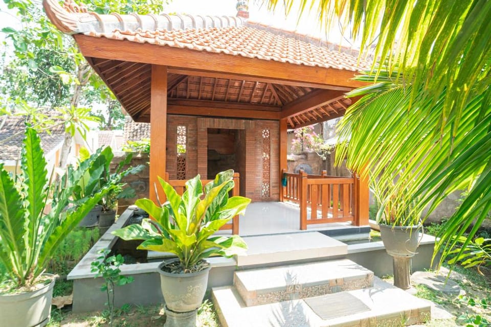 RedDoorz @ Panglima Sudirman Madiun Hotel in East Java