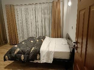 Exquisite two bedroom apt with pool and gym Apartment in Nairobi