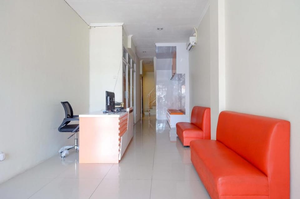 RedDoorz Syariah @ Kelud Sampangan Semarang Hotel in Indonesia