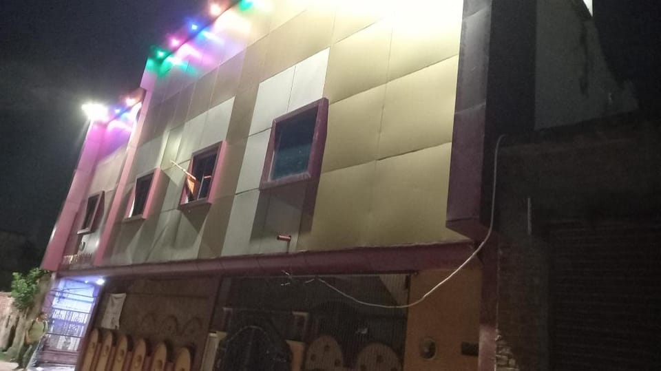 Shri hari lodge Hotel in Uttar Pradesh