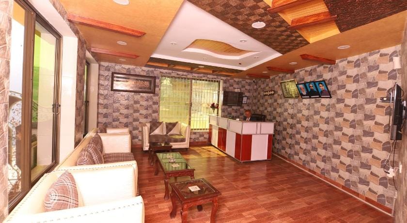 Canari Hotel Kashmir View Hotel in Punjab