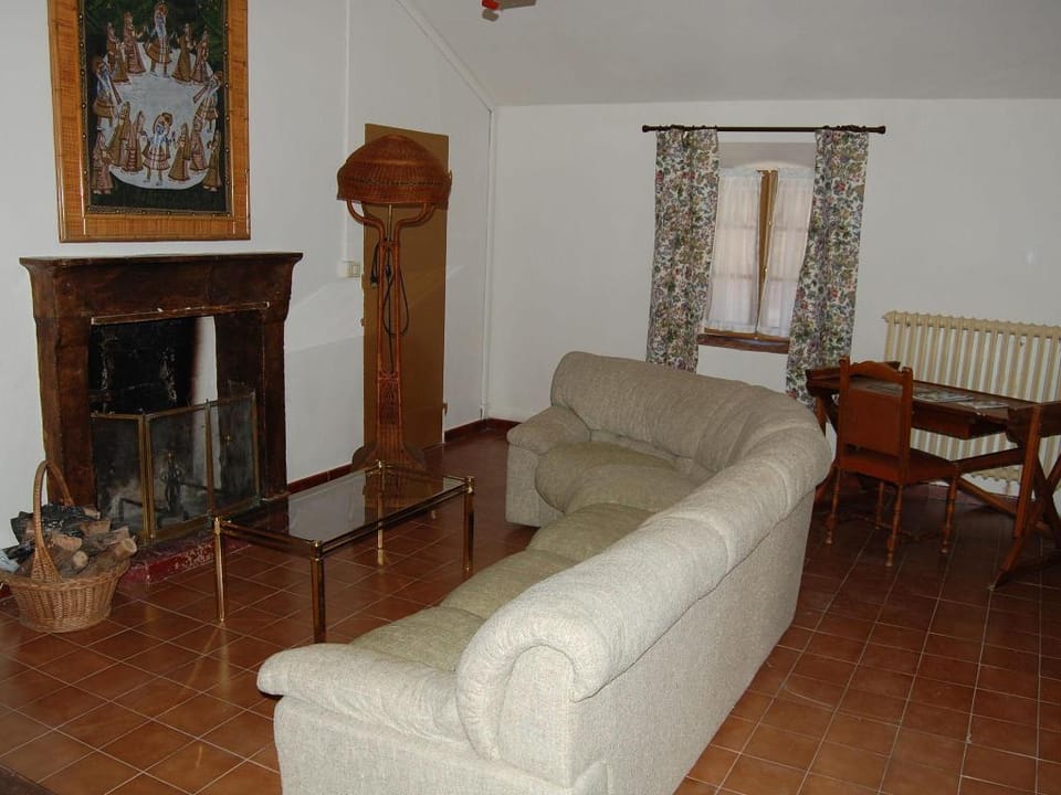 Farmhouse in Reggiano with Scenic Garden Vacation rental in Emilia-Romagna
