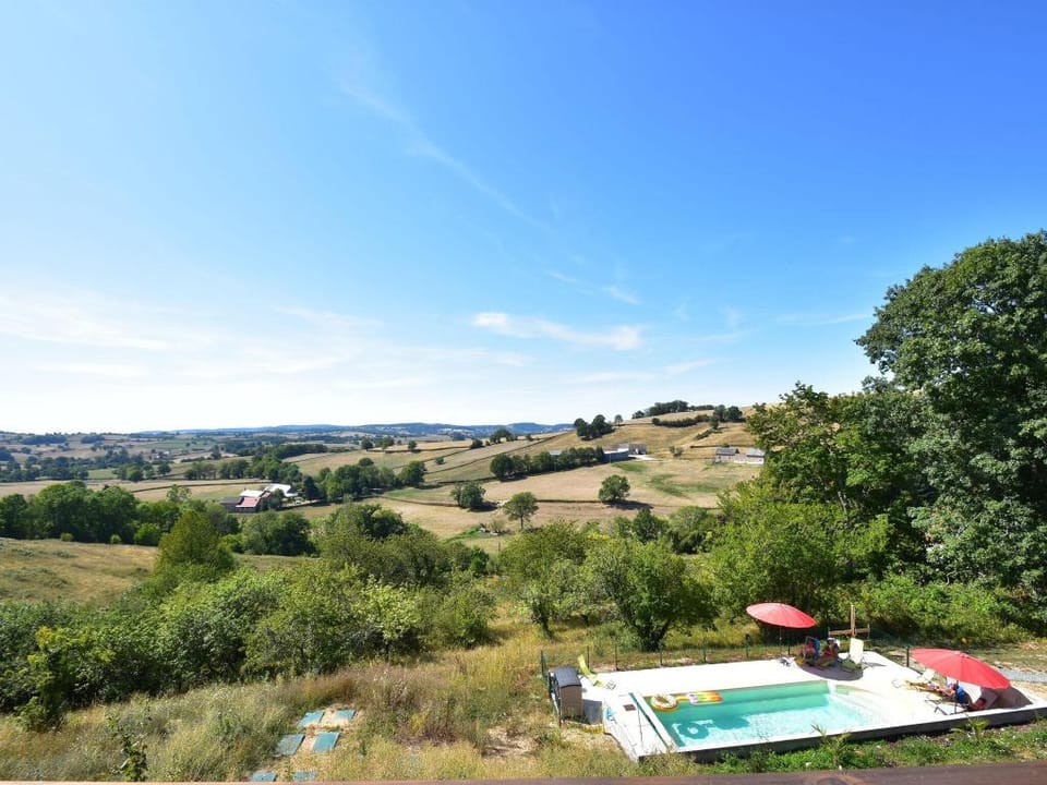 Mansion in Cuzy with Pool  Forest Views Vacation rental in Bourgogne-Franche-Comté