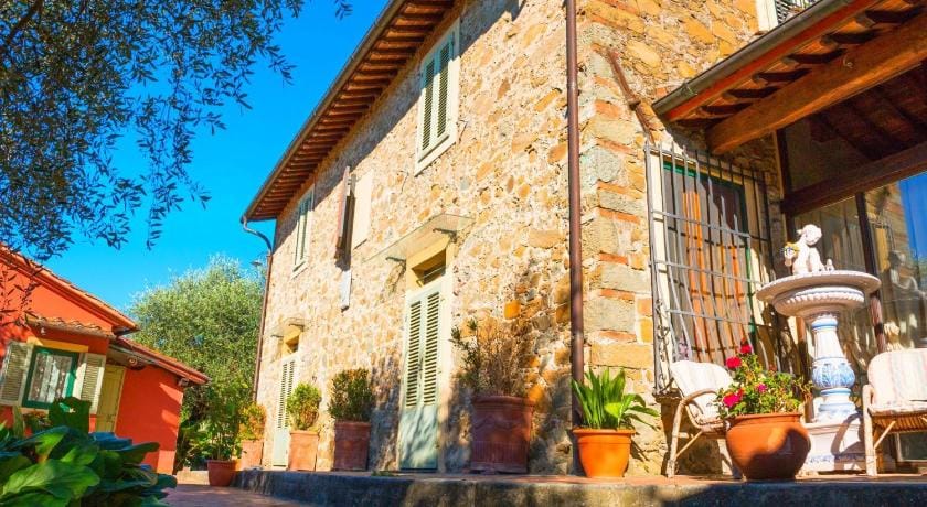 Farmhouse in Tuscany with Pool  Sauna Vacation rental in Emilia-Romagna